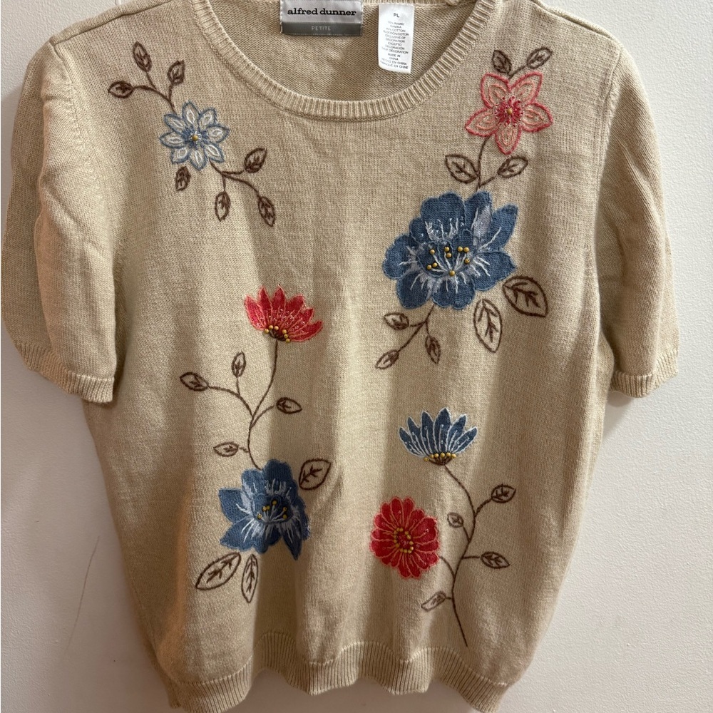 Alfred Dunner Petite Short Sleeve Sweater Floral Embroidered Beaded Beige PL